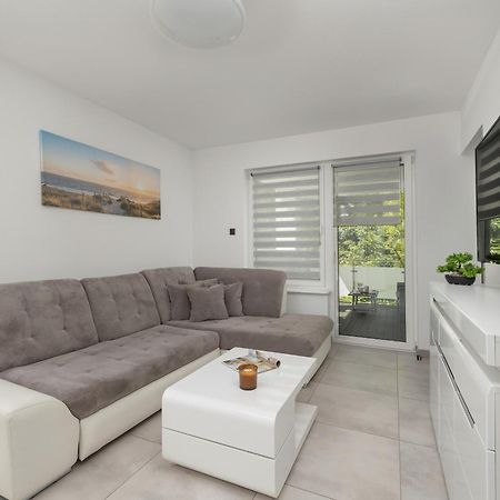 Family Apartments Herberta With Terrace And Parking By Rent Like Home Świnoujście Exterior foto