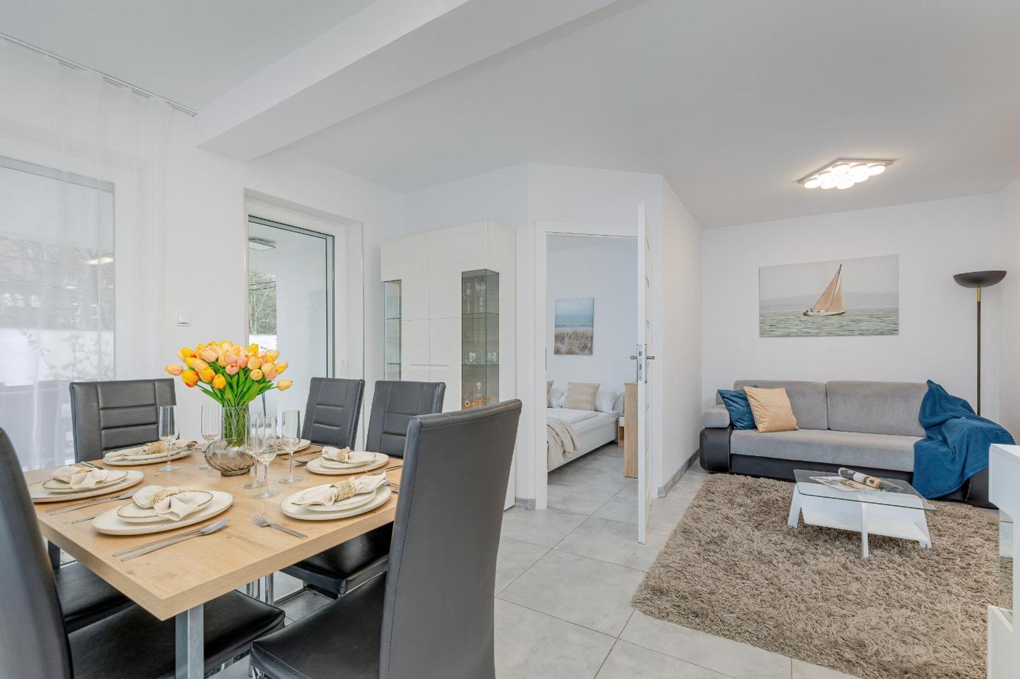Family Apartments Herberta With Terrace And Parking By Rent Like Home Świnoujście Exterior foto