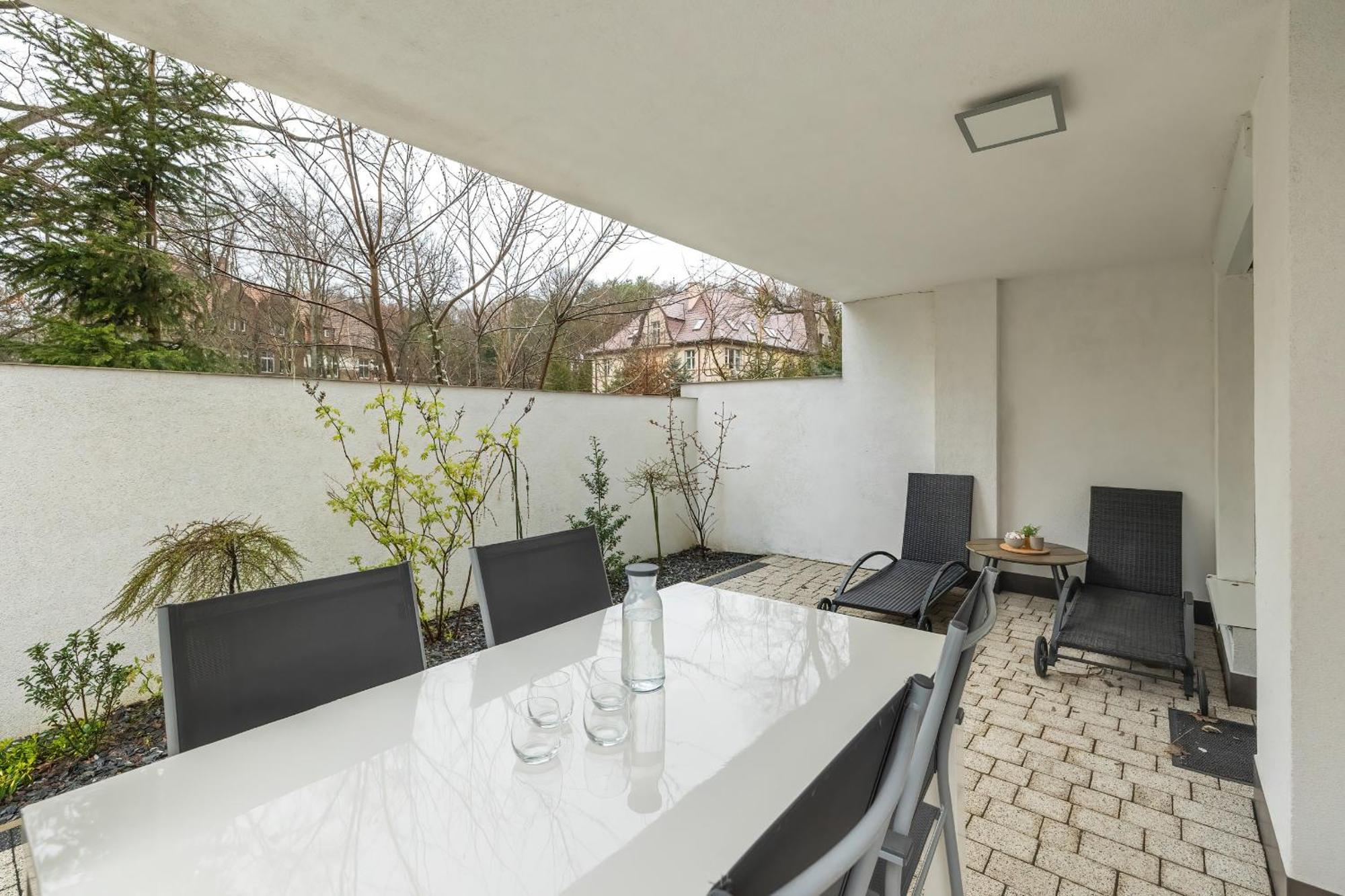 Family Apartments Herberta With Terrace And Parking By Rent Like Home Świnoujście Exterior foto